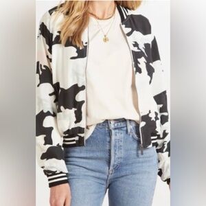 Sanctuary Print BomberJacket. Size Medium. Excellent condition.